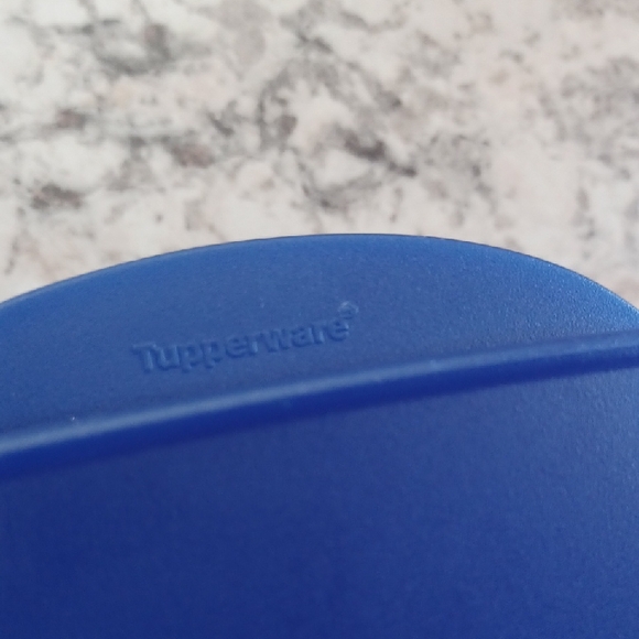 Tupperware Navy Butter Keeper 2 Stick Butter Dish Kiten Food Storage - Picture 6 of 6